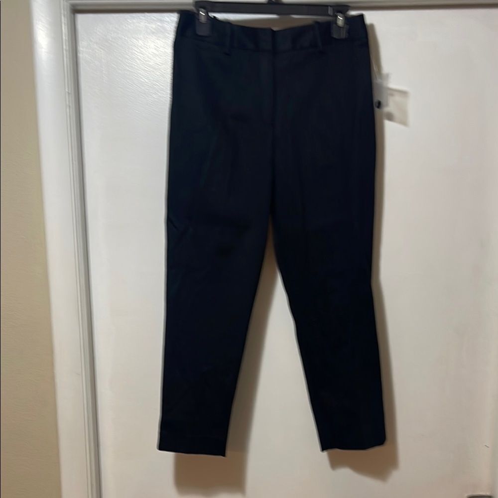 East 5th Black Classic Fit Pants NWT size 6
